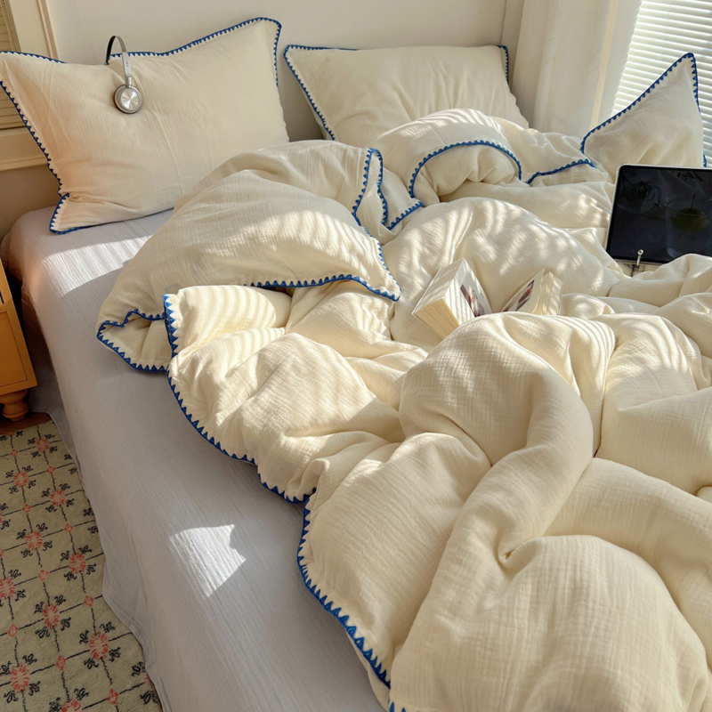 Чист памук – четиричленен комплект спално бельо със завивка, 60S плат, реактивен печат, квилтов дизайн, минималистичен стил