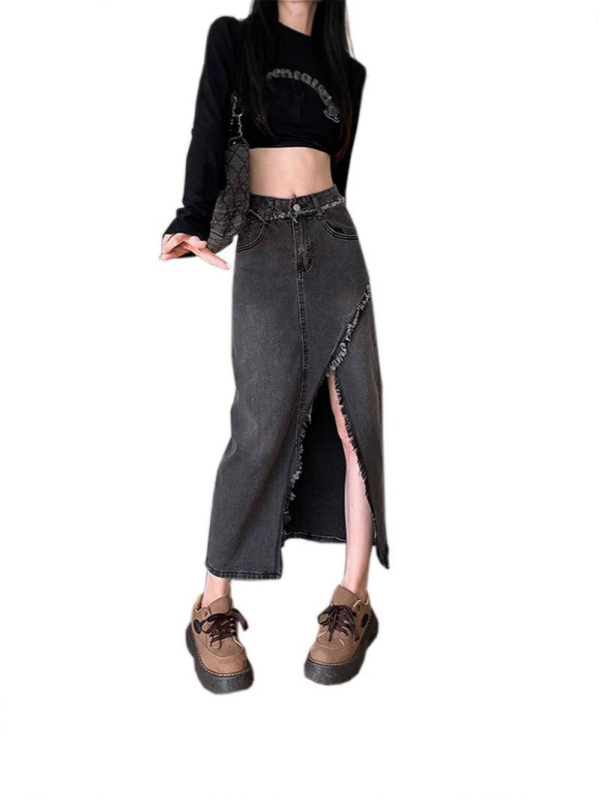 Дънкова пола с A-образен силует, средна дължина, дизайн с пачуърк и неравен разрез