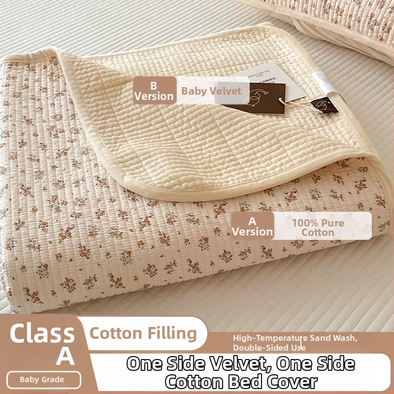 Cuvertură reversibilă pentru pat, set de trei piese — o parte din bumbac, cealaltă din catifea; țesătură 40s, vopsire reactiva, quiltare; spălare la temperatură înaltă