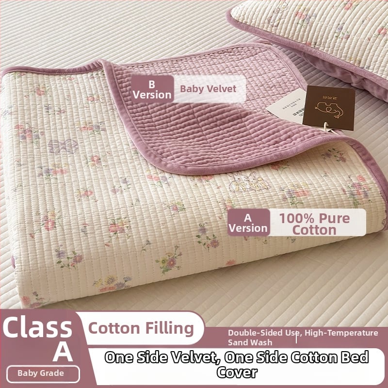 Cuvertură reversibilă pentru pat, set de trei piese — o parte din bumbac, cealaltă din catifea; țesătură 40s, vopsire reactiva, quiltare; spălare la temperatură înaltă