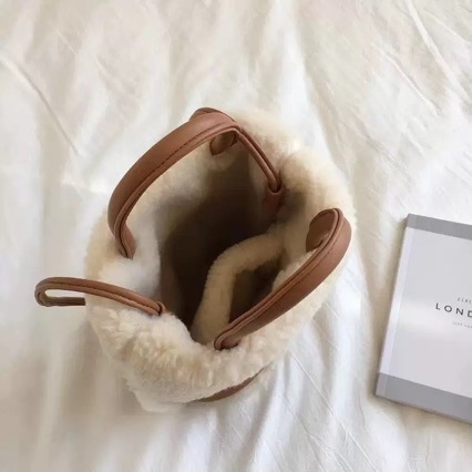 Torba tipa kantu od vunenog filca, stil Water Bucket Bag, otvoreni gornji dio, PU podstava, unutarnje džepovi za telefon i dokumente
