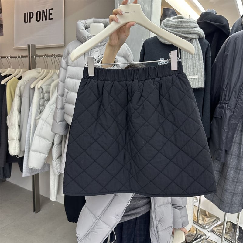 Pamuk A-linijska suknja, japansko-korejski casual stil, kratka duljina, zima 2025