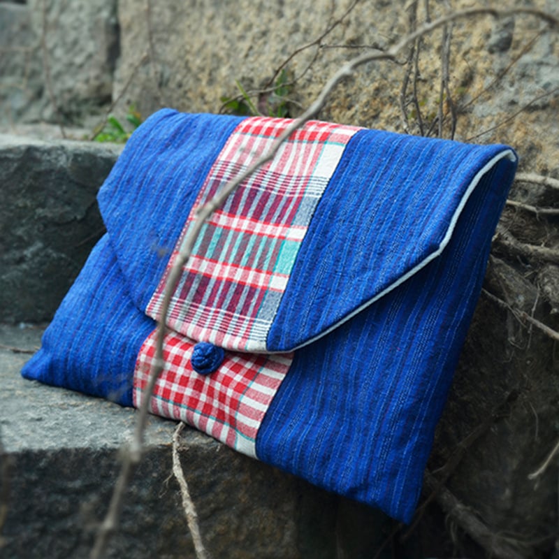 Ručna tkanina od pamuka torbica za tablet s kopčom, prugasti yarn-dyed uzorak, mekana podstava, unutarnja džep za telefon