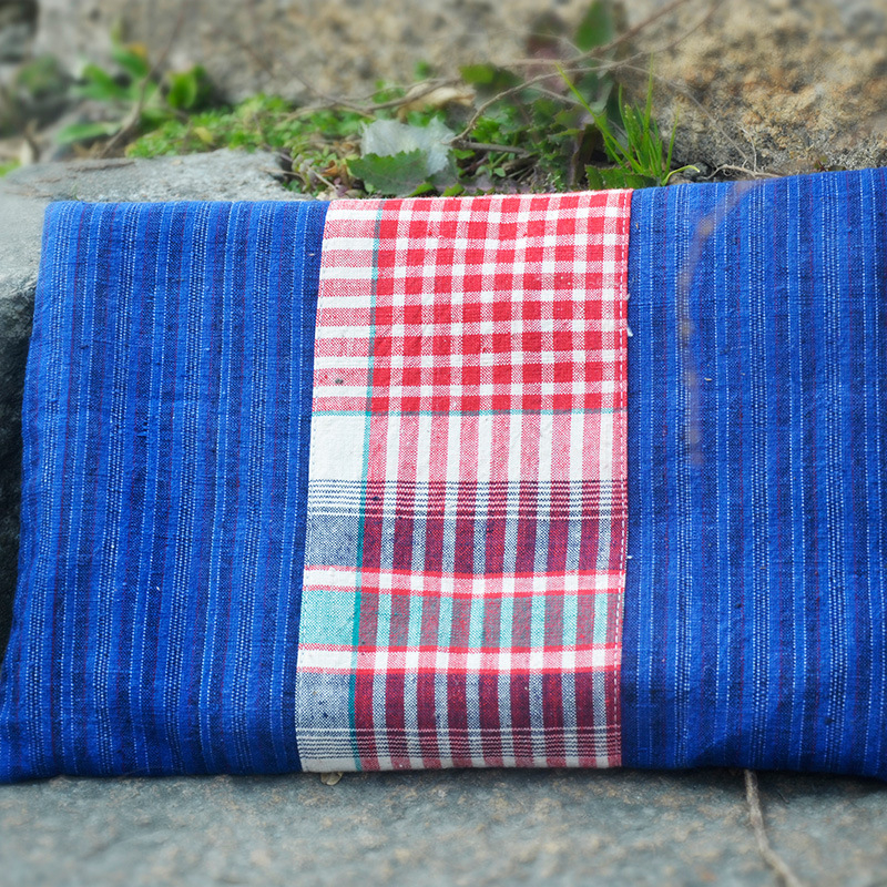 Ručna tkanina od pamuka torbica za tablet s kopčom, prugasti yarn-dyed uzorak, mekana podstava, unutarnja džep za telefon