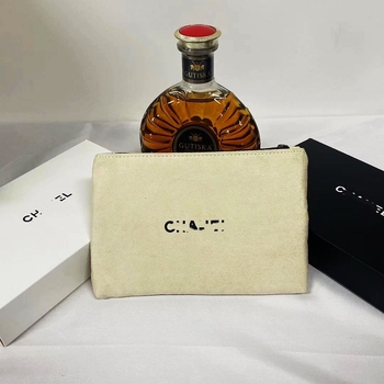 Плюшен дамски портфейл с цип, хоризонтална квадратна форма, джоб за телефон, вътрешен джоб, Зимният сезон 2025