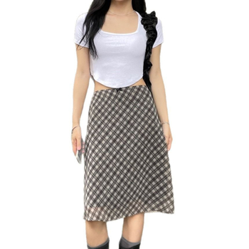 Suknja tipa A, srednja duljina, poliester s elastanom, tkana, retro stil