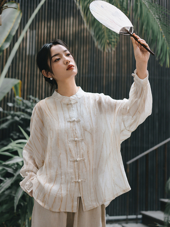 Női Ramie-Tencel kardigán felső, laza szabás, hosszú ujjú, absztrakt mintázat, UPF50+ napvédelem, hossz 50-65 cm, anyagösszetétel: Ramie 50-70% + Tencel 30-50%, Nyár 2025