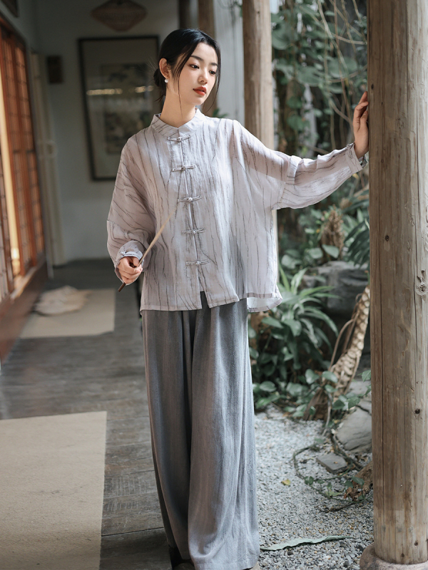 Női Ramie-Tencel kardigán felső, laza szabás, hosszú ujjú, absztrakt mintázat, UPF50+ napvédelem, hossz 50-65 cm, anyagösszetétel: Ramie 50-70% + Tencel 30-50%, Nyár 2025