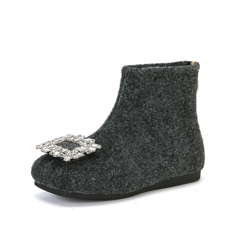 Gyerekeknek szóló Mary Jane cipő strasszokkal, velúr felső, fleece bélés, gumi talp, hátul cipzár