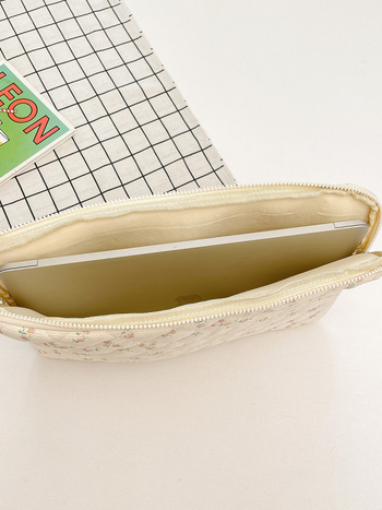 Corduroy tabletás táska clutch anti-lopás funkcióval, cipzár, puha fogantyú, érme rekesz