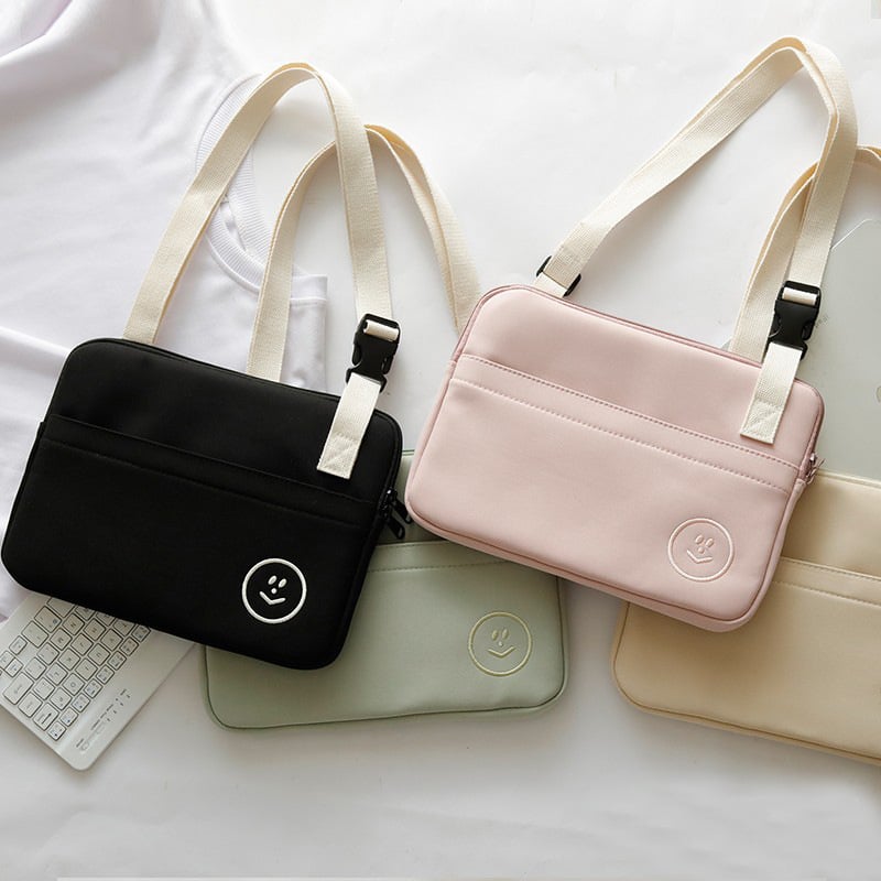 Koreai stílusú crossbody táska tabletákhoz, védő tok iPad számára, állítható pánttal (Anyag: Poliészter; Szezon: 2022 tavasz; Nem: Uniszex; Funkció: Egyéb)