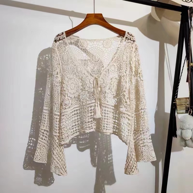 Bluza tricotată cu decupaje, model geometric, din bumbac, mâneci lungi, lungime normală