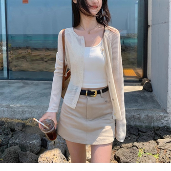 Kerek nyakú kötött kardigán, hosszú ujjas, könnyű poliészter anyag, napvédő külső ruházat