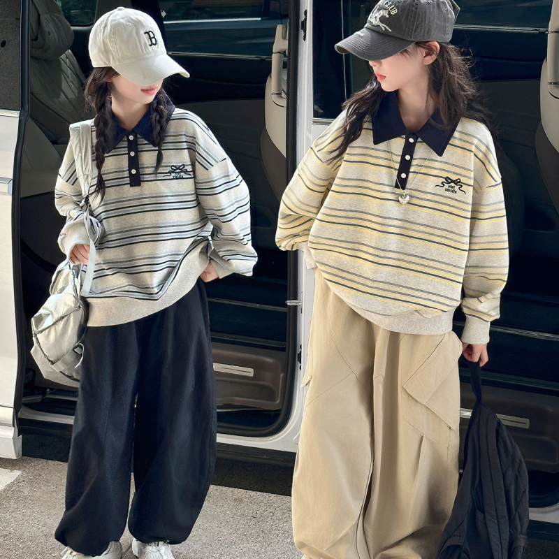 Lányoknak készült fleece-betétes polo felső, csíkos mintával, pamut anyag, koreai stílus, tél 2025