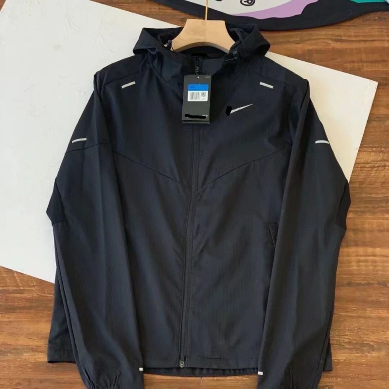 Ανδρικό εξωτερικό μπουφάν προστασίας από τον άνεμο – γρήγορο στέγνωμα, διαπνοή, UV προστασία 98, πολυεστερική σύνθεση; κατάλληλο για τρέξιμο και προπονήσεις
