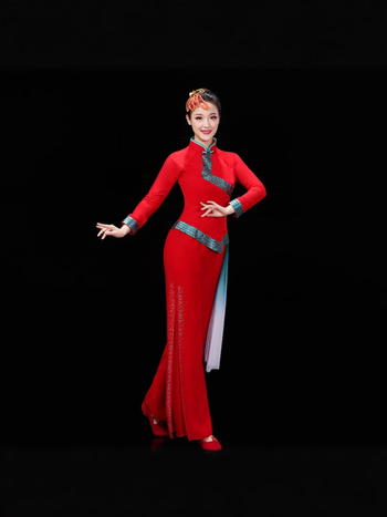 Női Yangko táncruha – kínai stílusú dobos előadásra, ünnepi színpadi viselet, chiffon anyag 95%+ elasztán