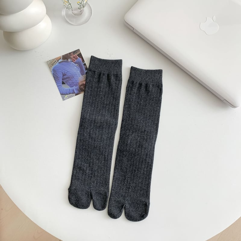 Ženske tabi čarape s odjeljenim prstima, 70–80% pamuk, srednja duljina, japanski stil, upijanje znoja