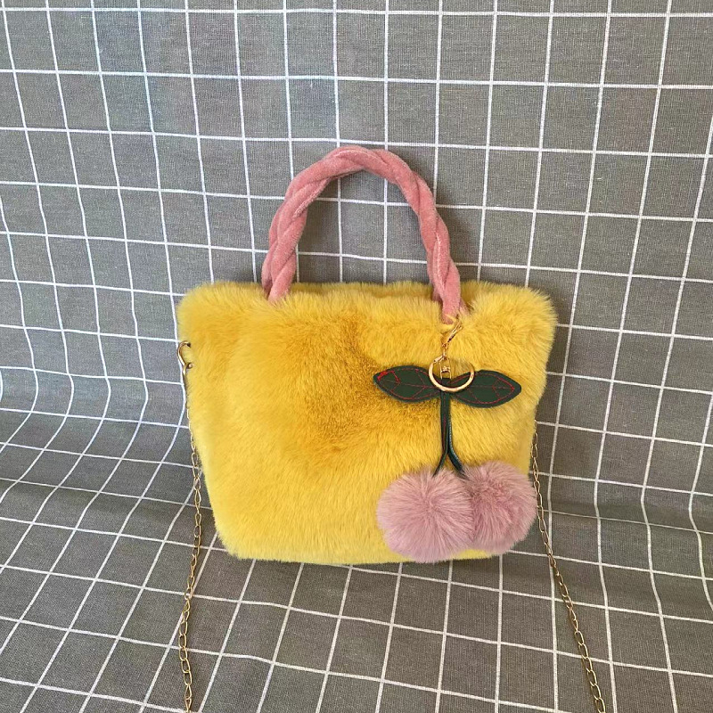 Pluš bucket torbica s imitacijom krznenog zeca, velika kapaciteta, crossbody remen, magnetsko zatvaranje, džep za mobitel, poliester podstava