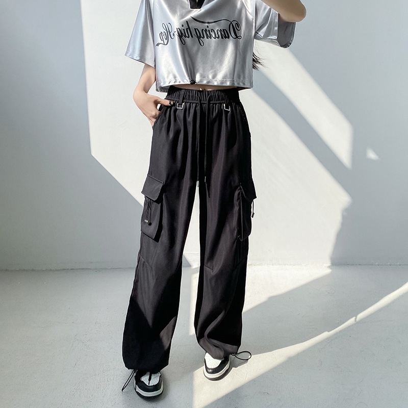 Női nyári két darabos sportos szett – retro casual street-hipster stílus, poliészter anyag pamutkeverékkel (50–70% pamut)