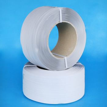 PP csomagoló heveder gépi felhasználásra, 0.8 mm vastagság, erős húzószilárdság, tekercs Ø320 mm / Ø100 mm