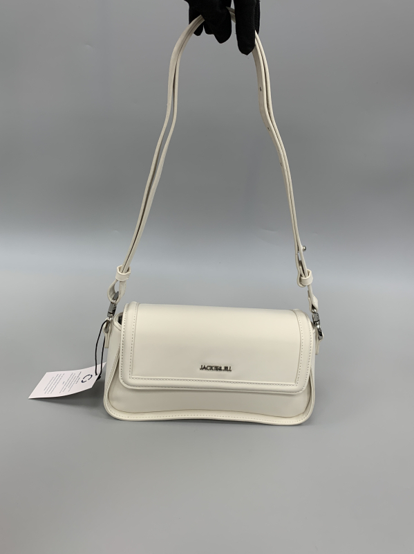Crossbody torba ispod pazuha – Unisex stil; Materijal: Drugi; Bez podstave; Proljeće 2025; Za slobodno vrijeme