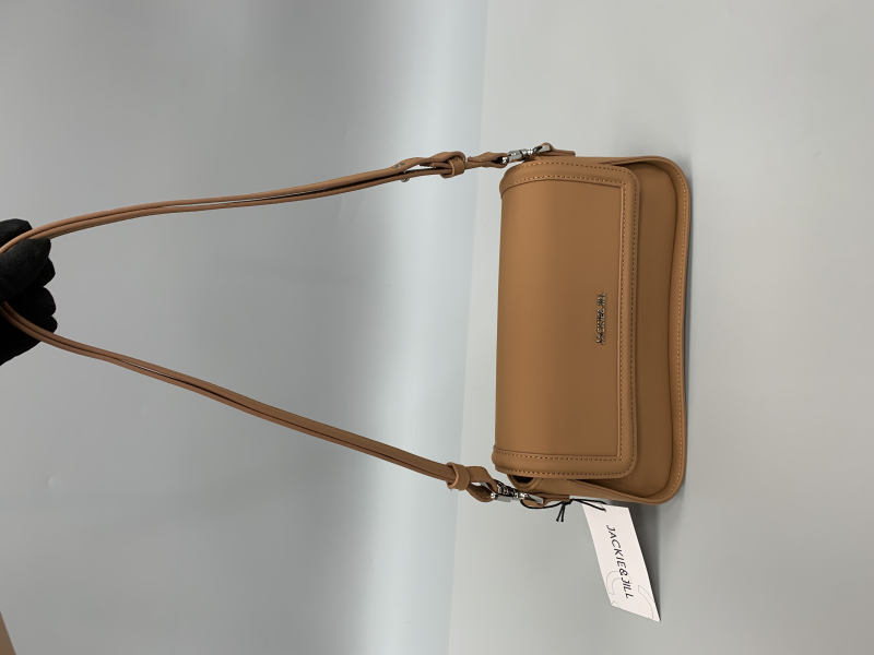 Crossbody torba ispod pazuha – Unisex stil; Materijal: Drugi; Bez podstave; Proljeće 2025; Za slobodno vrijeme