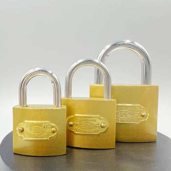 Biztonsági lakat, vasból, Lion Ring márka, Type C modell, ajtókhoz, szekrényekhez és táskákhoz alkalmas (vas; Lion Ring; Type C; ajtók, szekrények, táskák)