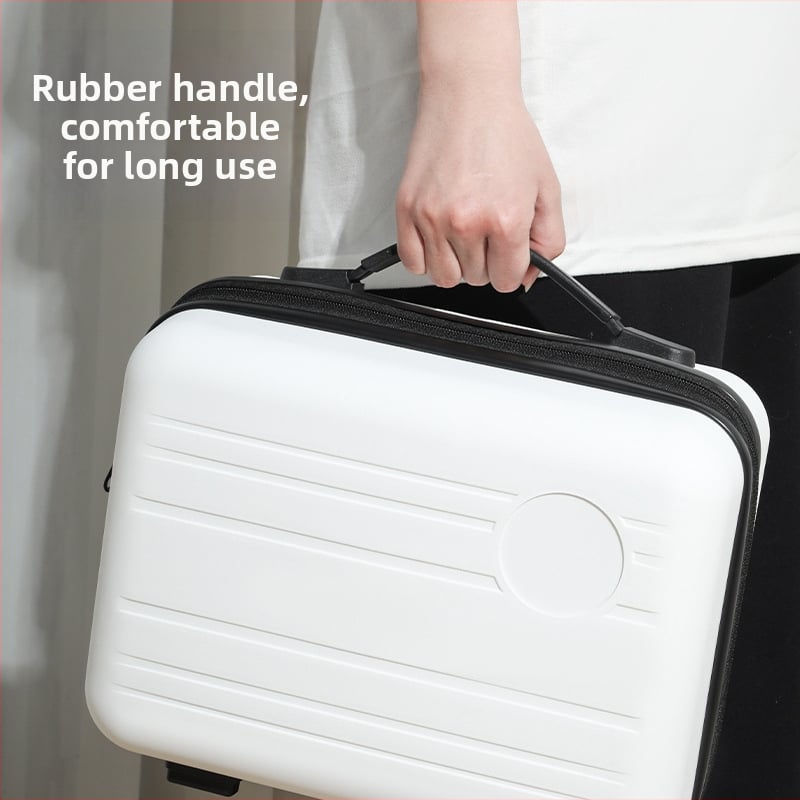 PP anyagú kompakt utazótáska, kerekekkel egyirányú, cipzáros nyitás, vízálló és ultrakönnyű, száraz–nedves elválasztás