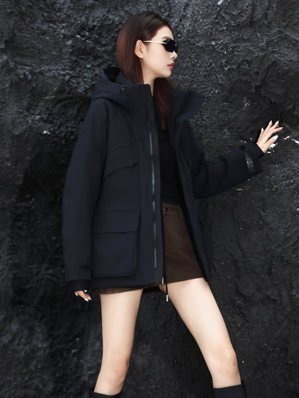 Geacă damă din puf parka cu glugă, croială Slim, puf 201–300 g, conținut puf 51–55%