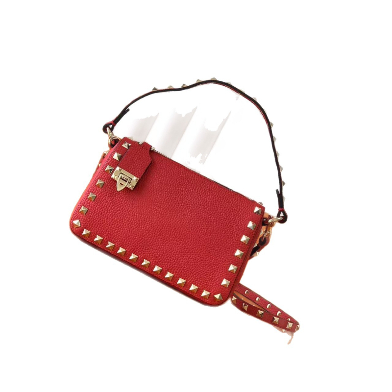 Elegantna ženska kožna crossbody torbica s preklopnim zatvaranjem, s jednom naramenicom, unutarnja podstava od prave goveđe kože, džep za telefon