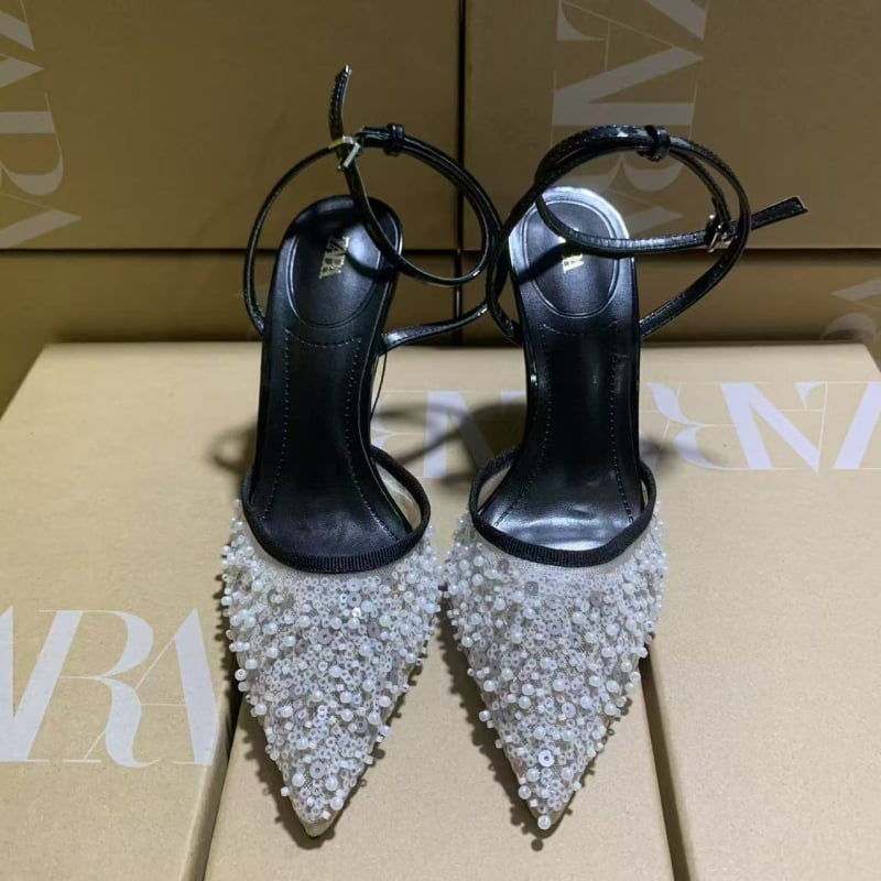 ZA Visoke potpetice – Oštar vrh prsta, Visina pete: 6–8 cm, Gornji materijal: Super Fiber, Uložak: PU, Peta: Guma