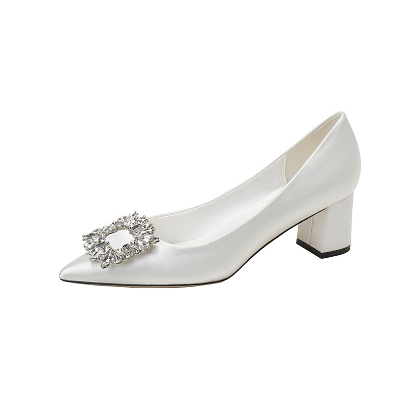 Annelie vjenčane cipele – satenski, oštar nos, srednje visok pet 3–6 cm, stil princeze, gumena potplat