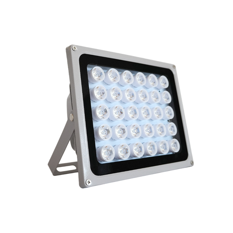 LED kiegészítő világítás megfigyelőkamerákhoz út- és parkoló területeken — IP66, 12V/AC24V/AC220V, 15–100W, 2400–4200 lm