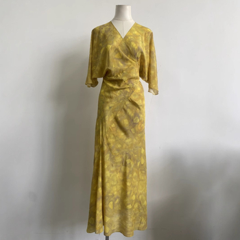Svila wrap haljina s V izrezom, watercolor print, visokim strukom, dugačak kroj, asimetričan rub