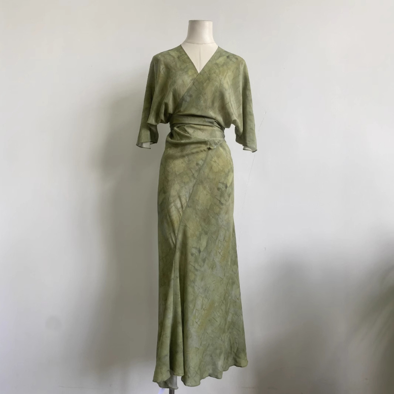 Svila wrap haljina s V izrezom, watercolor print, visokim strukom, dugačak kroj, asimetričan rub