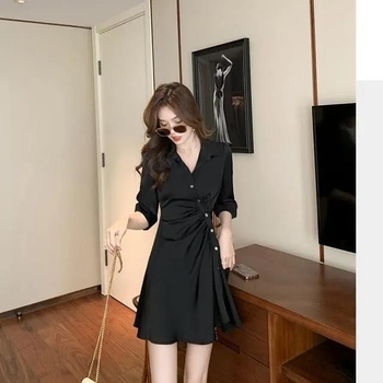 Rochie cu bretele, stil artistic vintage, lungime midi, mâneci 3/4, guler semi-deschis