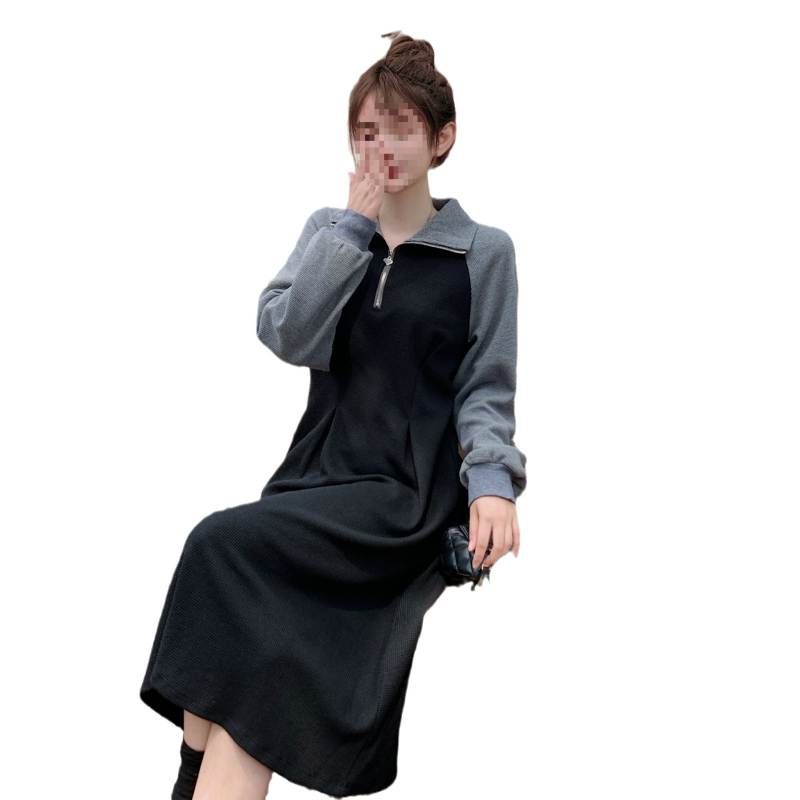 Rochie midi din poliester cu guler polo, model geometric, talie elastică, mâneci lungi