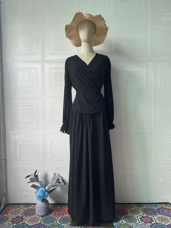Rochie cu model cu puncte în valuri, talie înaltă, croială A-line, guler pătrat, mâneci clopot