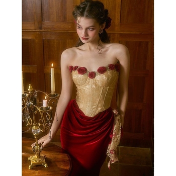 Rochie din poliester, decolteu tip tube-top, fără mâneci, midi, stil retro literar