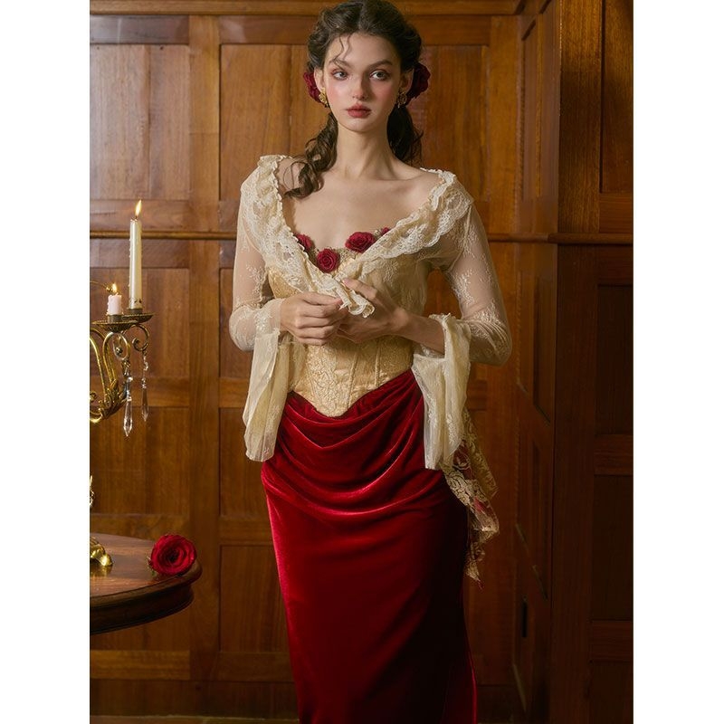 Rochie din poliester, decolteu tip tube-top, fără mâneci, midi, stil retro literar