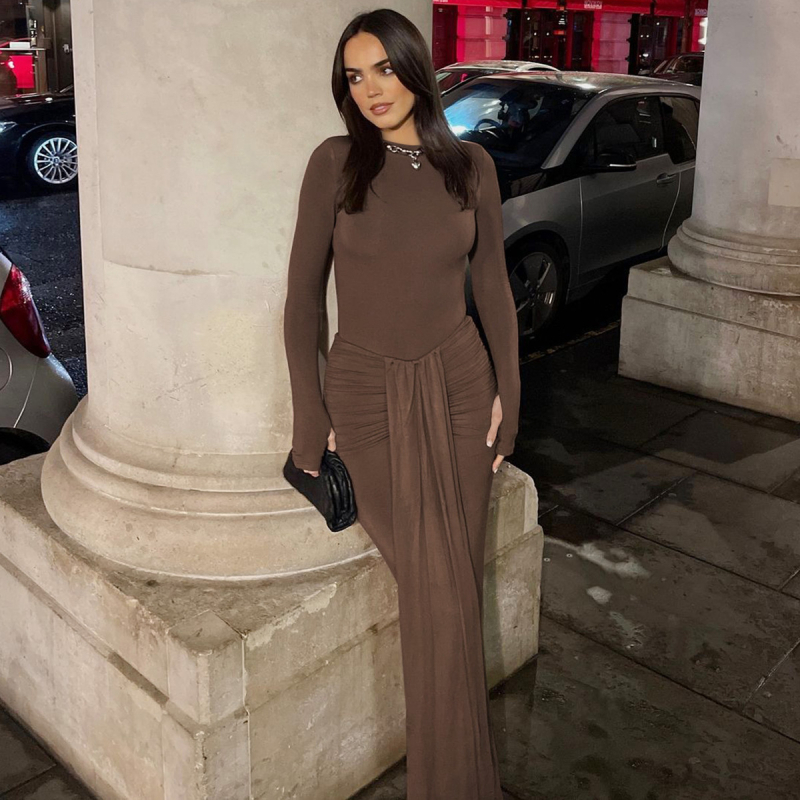 Rochie cu stil patchwork socialite, mâneci lungi, guler rotund, material milk-silk cu textură zbârcită