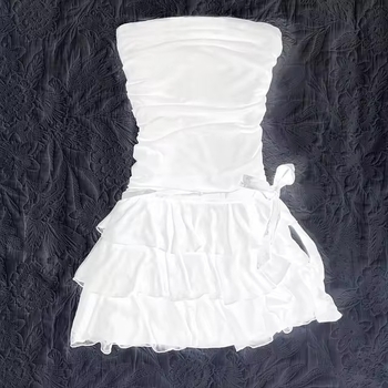 Haljina s tube top krojem, bez rukava, kratka, od elastičnog poliestera, srednje visoki struk