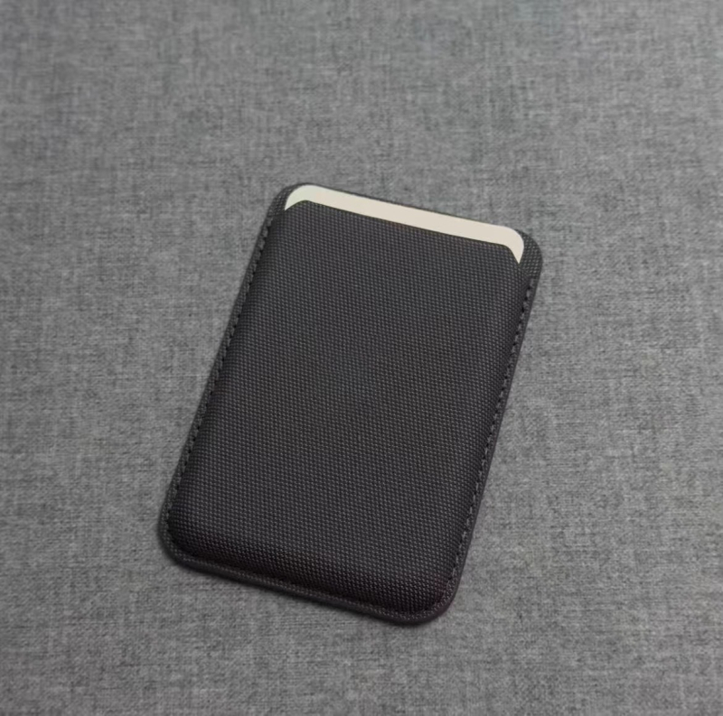 MagSafe-kompatibilis iPhone tok technikai szövetből, szövött mintával és mágneses kártyatartóval