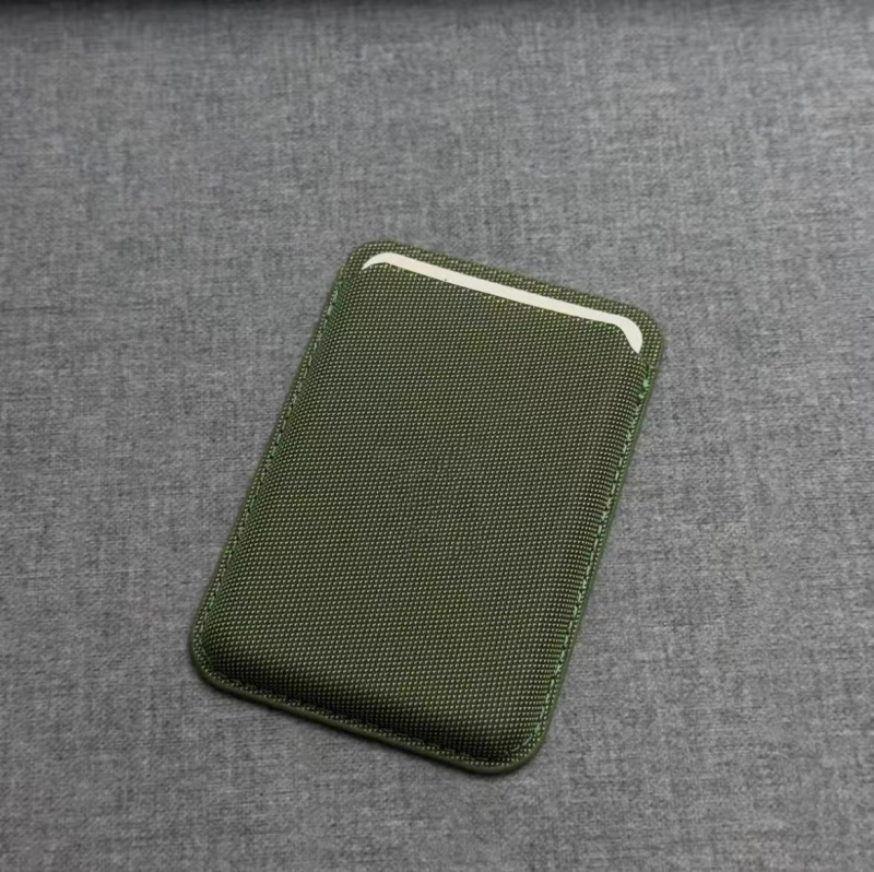 MagSafe-kompatibilis iPhone tok technikai szövetből, szövött mintával és mágneses kártyatartóval