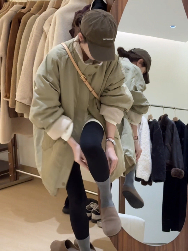 Parka jakna od Chenille tkanine, spandex <30%, debeli izolacijski sloj, dugi rukavi, ziper
