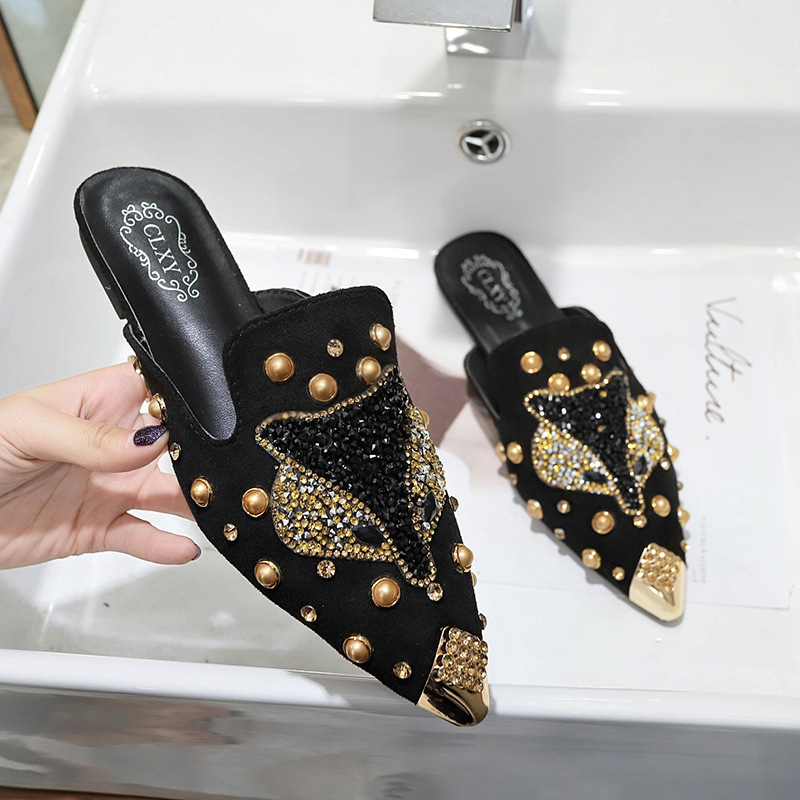 Ženske papuče s oštrim nosom, rhinestones i nite – zatvoren nos, ploski potplat, PU gornji dio