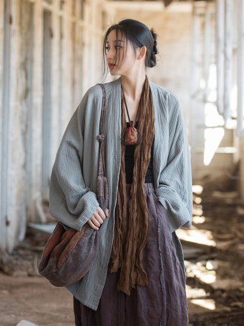 Cardigan: bumbac dublu strat, mâneci tip bat, croială lejeră, spălare prin nisip, stil Zen Wind