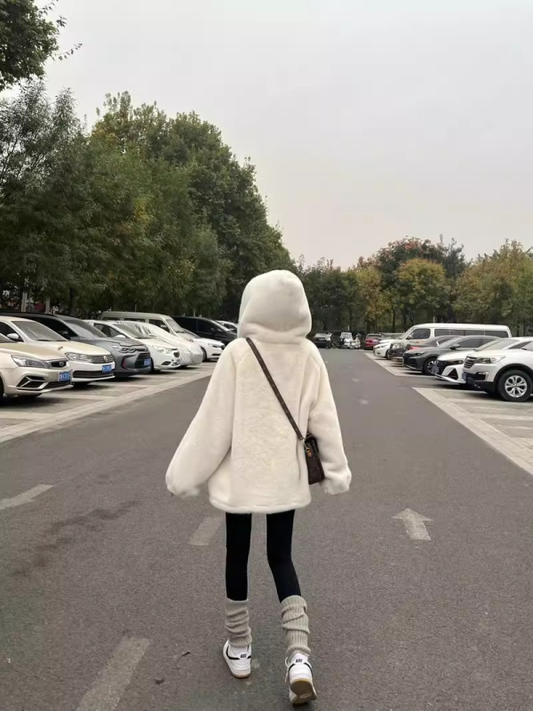 Palton din blană sintetică de nurcă, lungime medie, glugă, mâneci lungi, stil casual (inspirat de japonez și coreean)