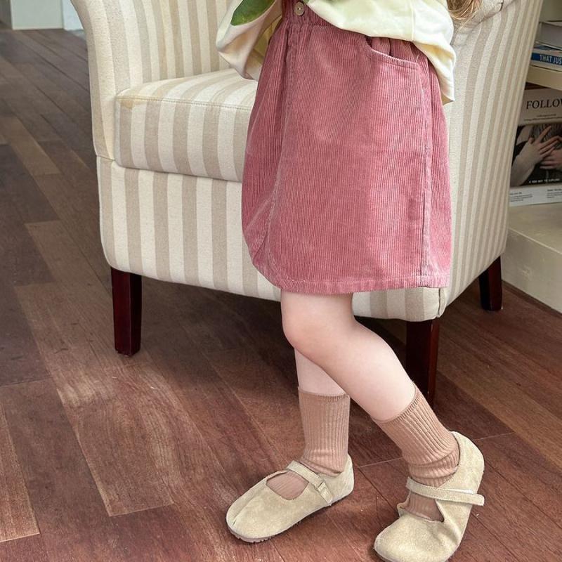 Koreai stílusú gyerekeknek készült vállszoknya, A-vonal, pamut korduroy anyagból, egyszínű, 80–90% pamut, újszülötteknek 0–1 év, tavasz 2025