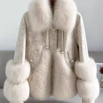 Palton de blană de vulpe, fără mâneci, lungime ultra-scurtă, guler polo, țesătură chenille cu elastan